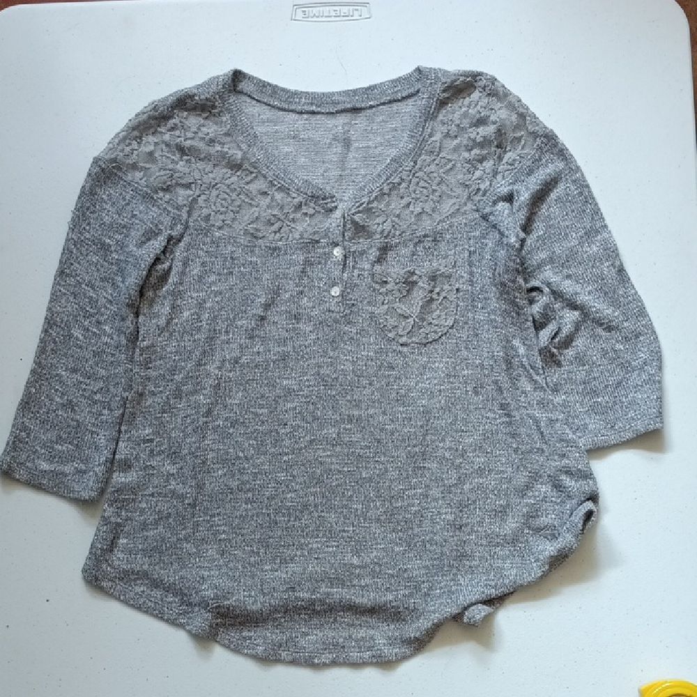 Abercrombie & Fitch Heather Gray Knit Sweater